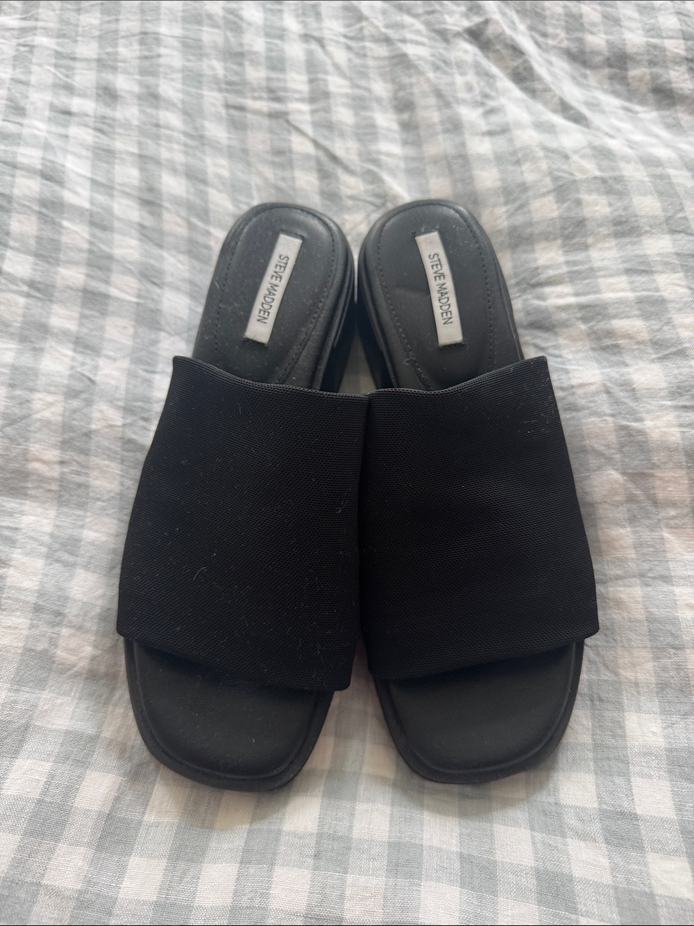 Steve Madden Black Wide-Band Slide Mules